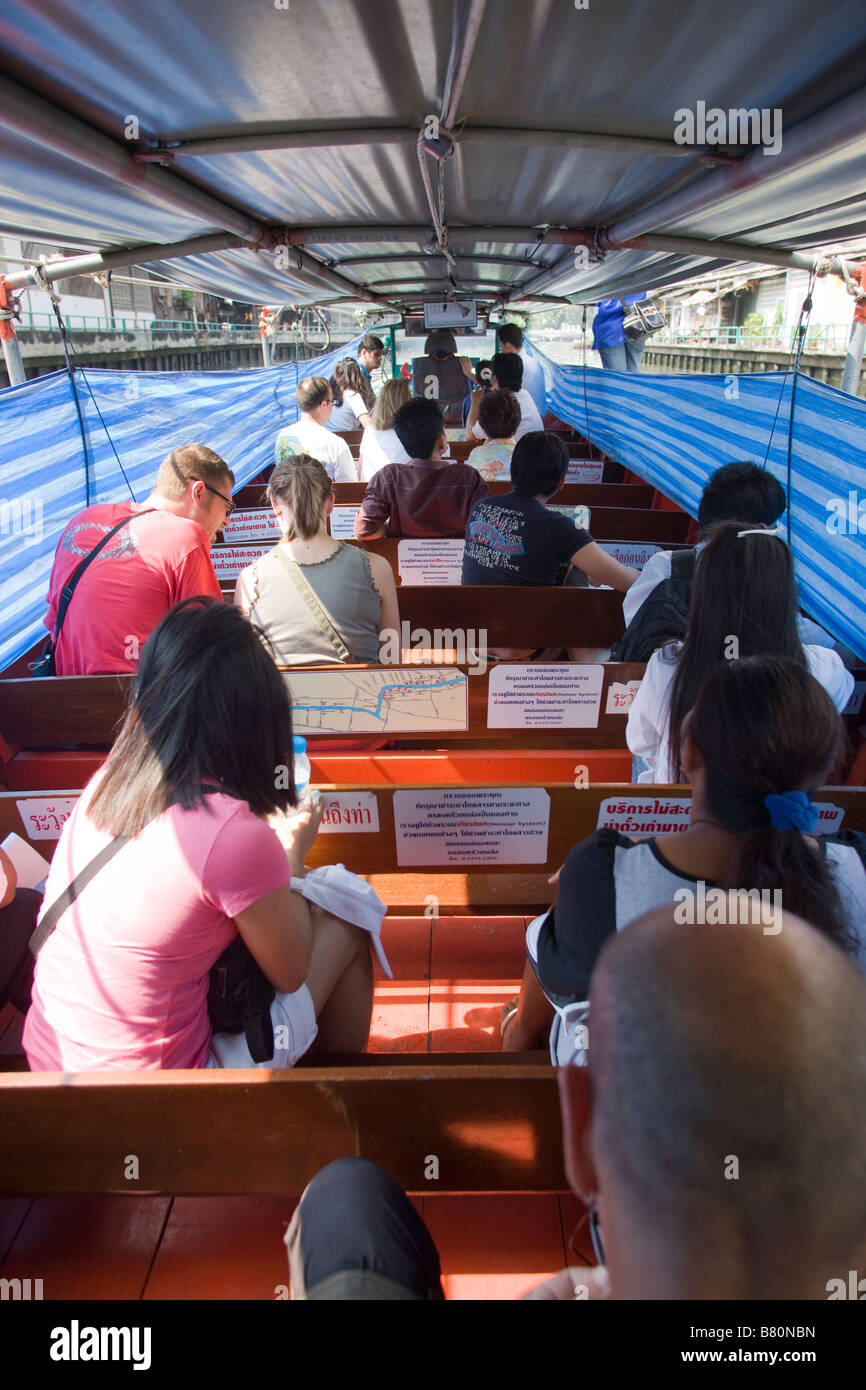 Khlong Saen Saep Canal Express servizio barca Bangkok in Thailandia Foto Stock