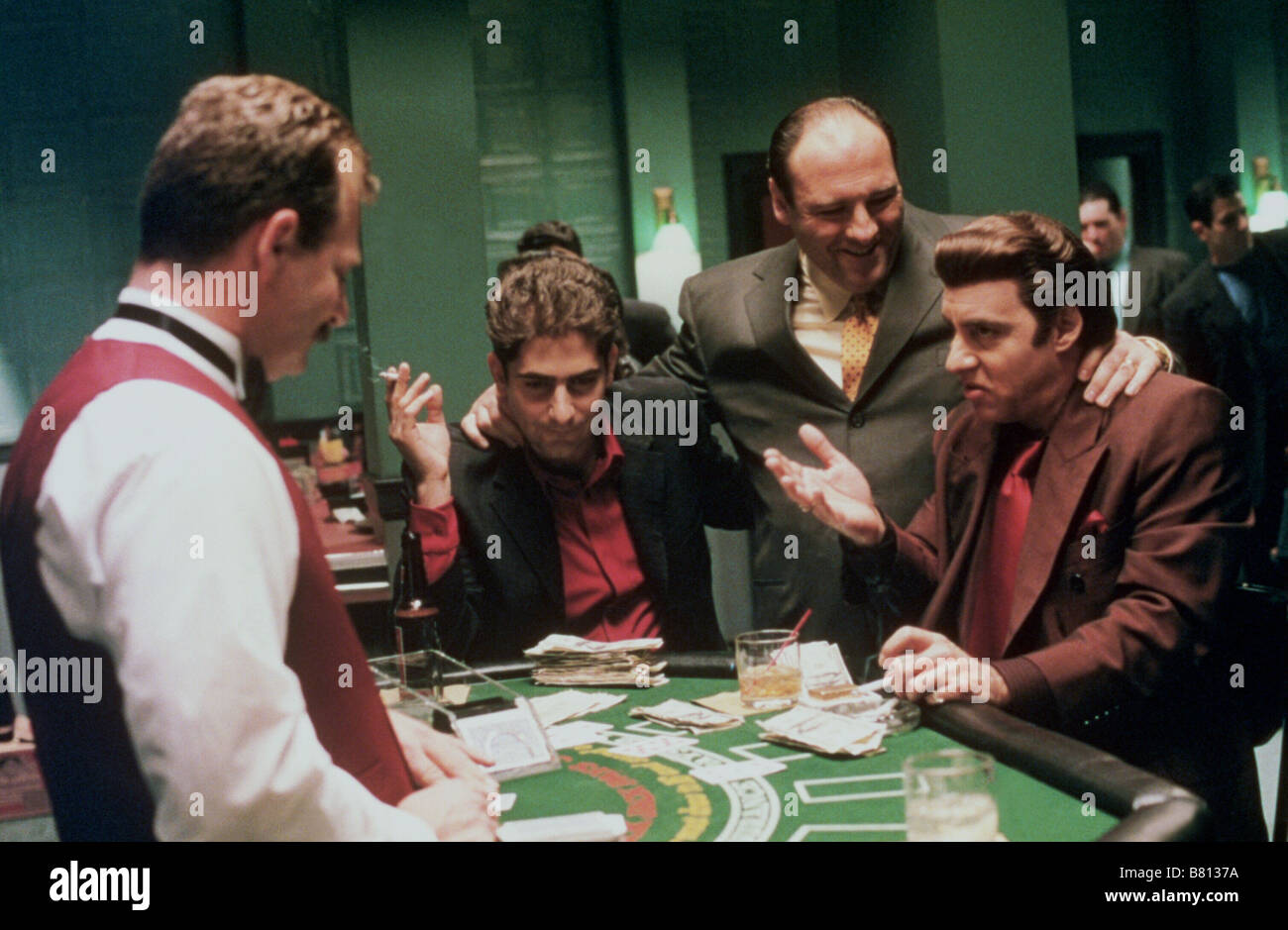 I Soprani TV-serie 1999-2007 USA 2004 stagione 5 Creato da David Chase Michael Imperioli, James Gandolfini, Steve Van Zandt Foto Stock