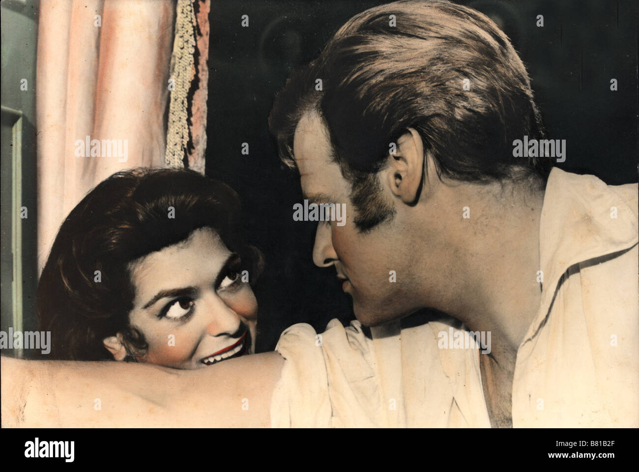 Gipsy Gipsy e il Gentleman, Anno: 1958 - REGNO UNITO Melina Mercouri, Keith Michell Direttore: Joseph Losey Foto Stock
