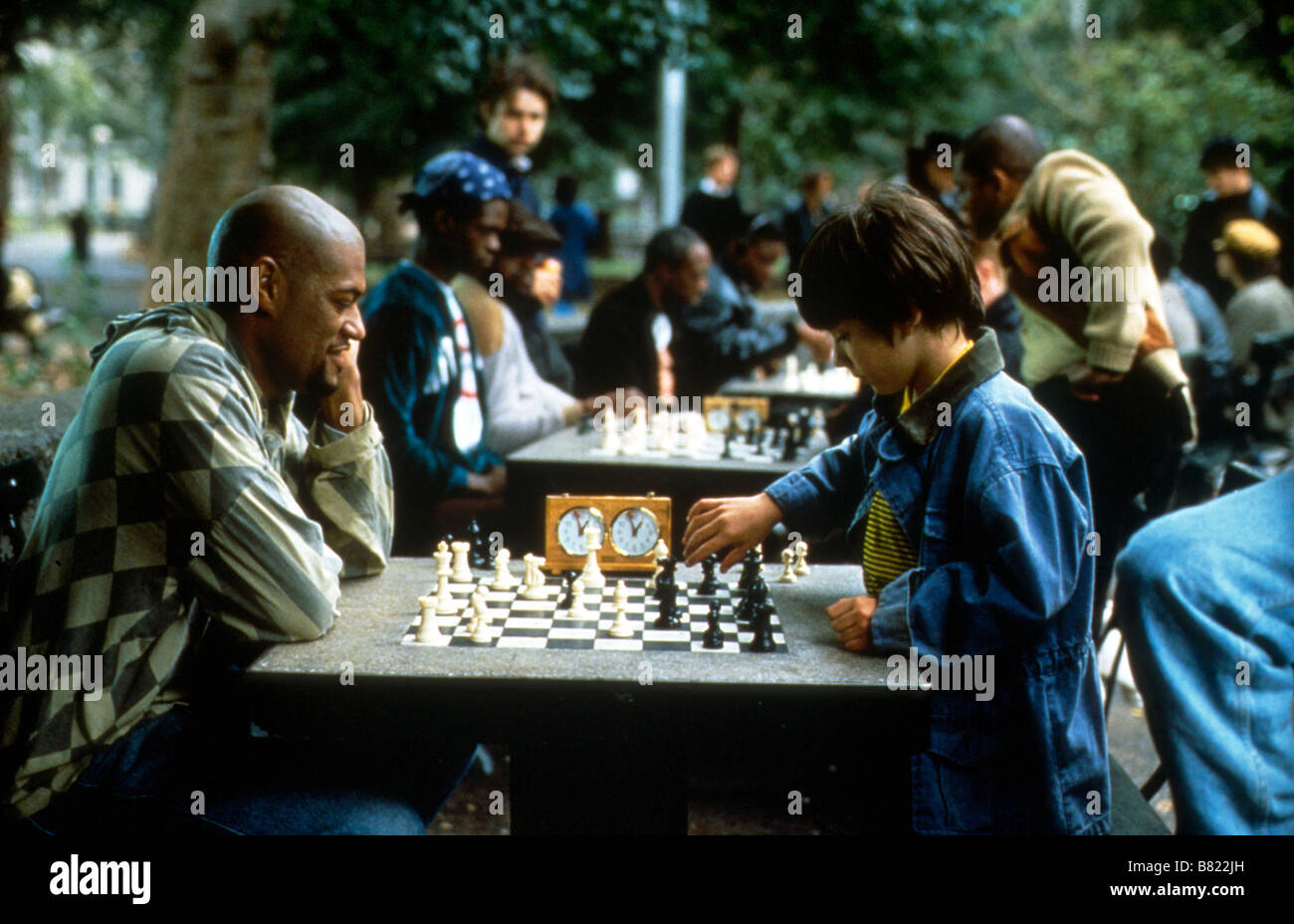 A la recherche de Bobby Fisher alla ricerca di Bobby Fischer Anno: 1993 USA Max Pomeranc, Laurence Fishburne Direttore: Steven Zaillian Foto Stock