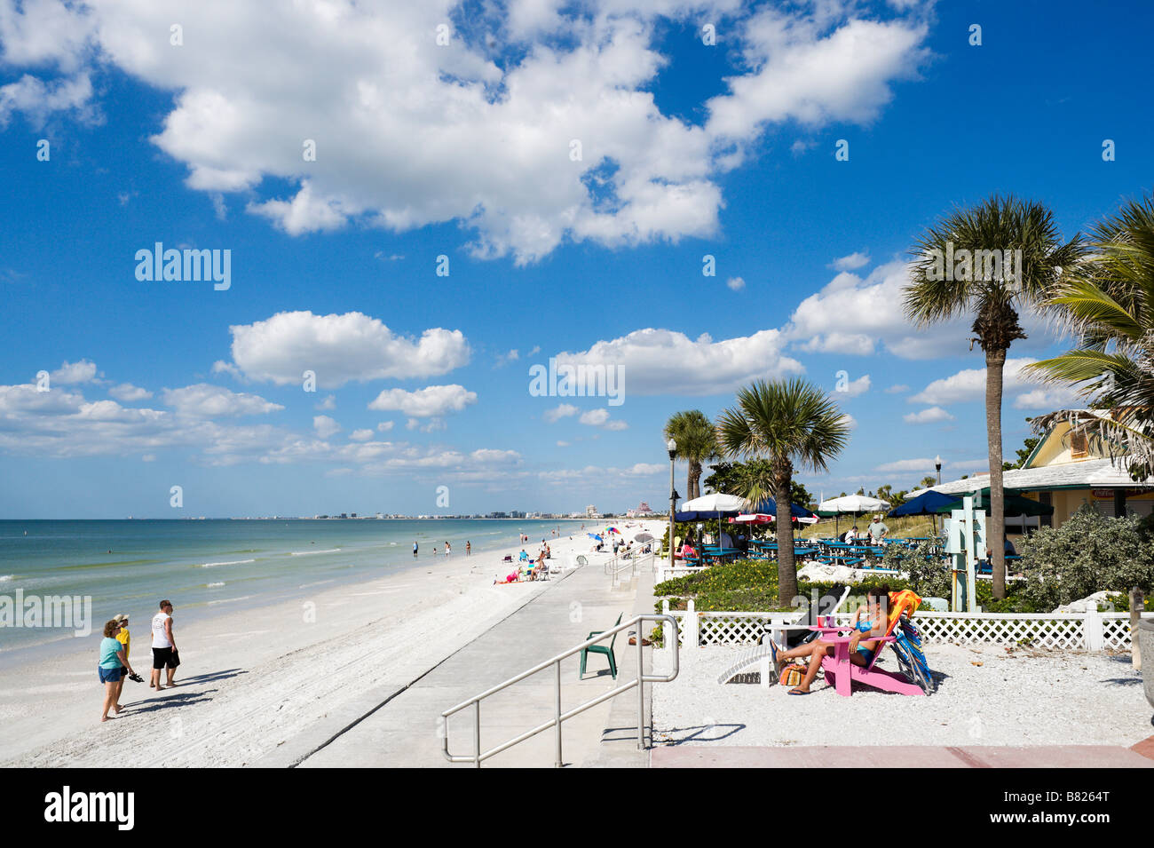Spiaggia a passare una griglia, St Pete Beach, costa del Golfo della Florida, Stati Uniti d'America Foto Stock
