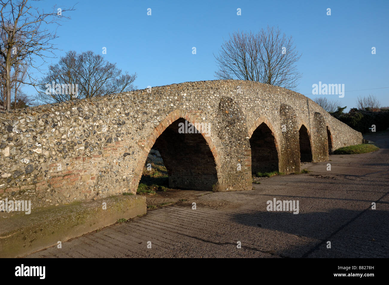 Packhorse Bridge, Moulton, Suffolk, Regno Unito Foto Stock