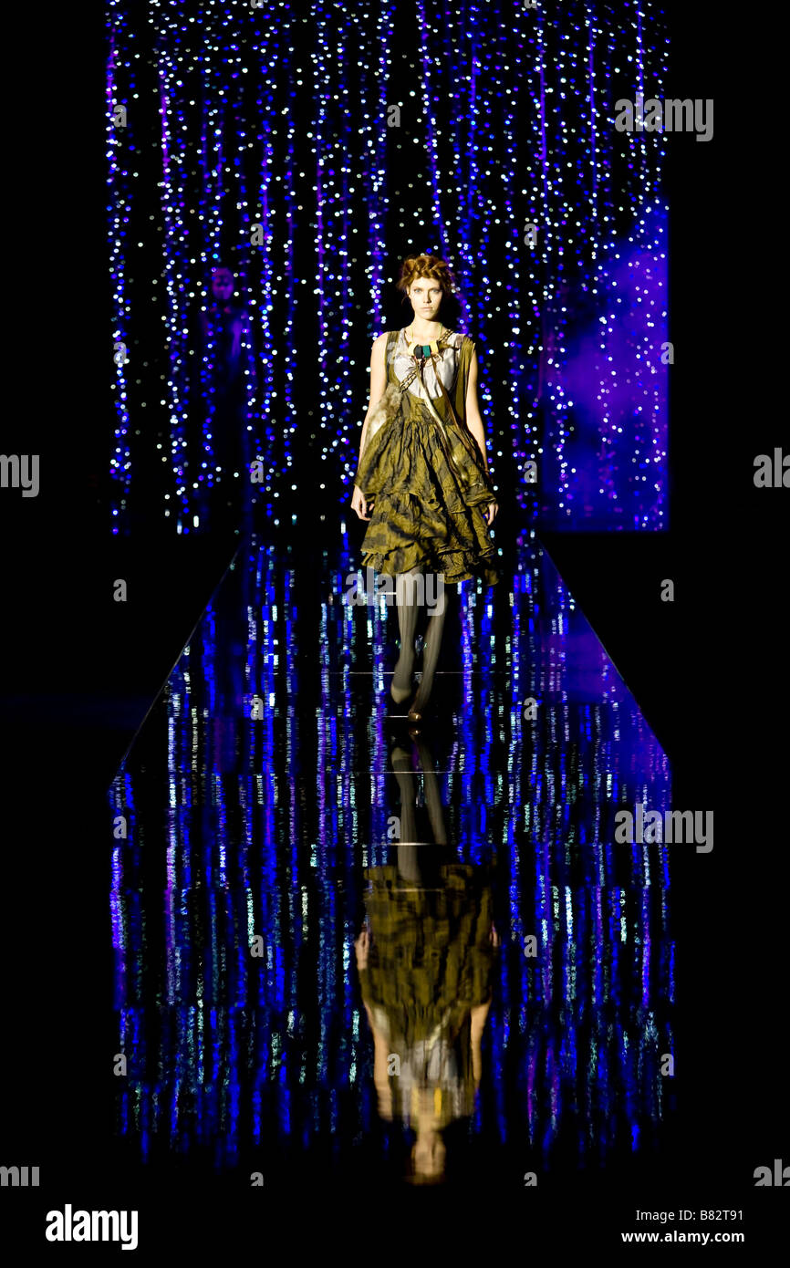 Modello di passerella a Copenhagen International Fashion Fair Foto Stock