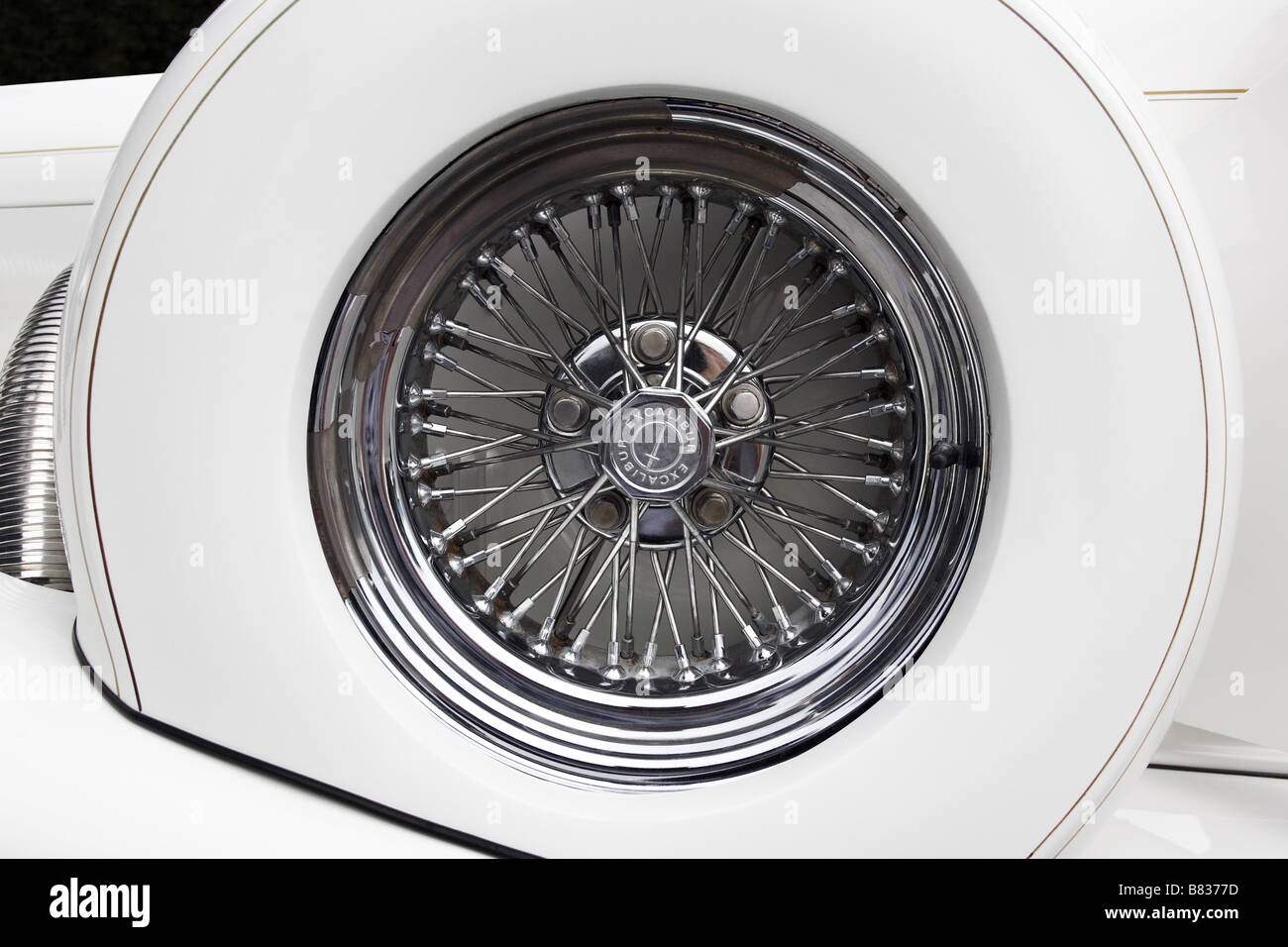 Close-up di ruota di scorta di excalibur auto Foto Stock