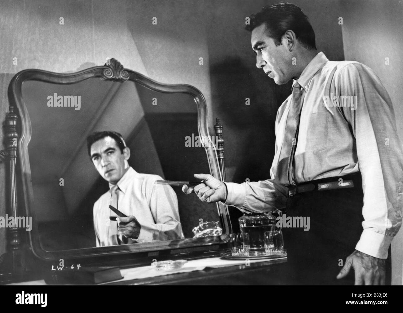 Nettoyage par le vide la lunga attesa (1954) USA Anthony Quinn Direttore: Victor Saville Foto Stock