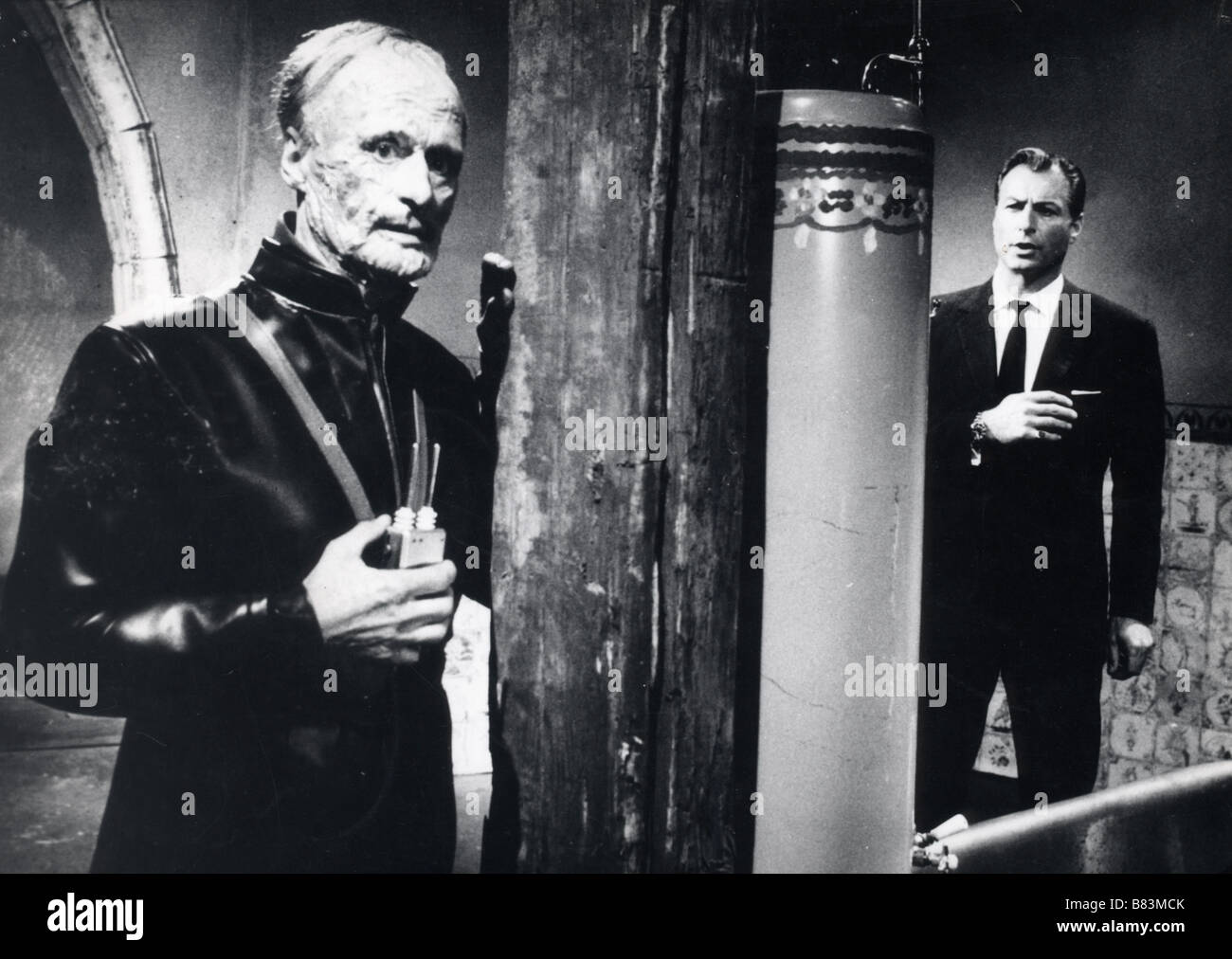 Die Unsichtbaren Krallen des dottor Mabuse Anno : 1962 Germania Ovest Rudolf Fernau, Lex Barker Direttore: Harald Reinl Foto Stock