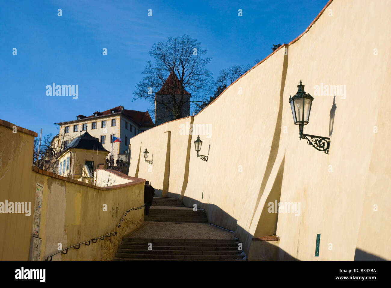 Fissare zamecke schody il vecchio castello passi da Hradcany a Mala Strana di Praga Repubblica Ceca Europa Foto Stock