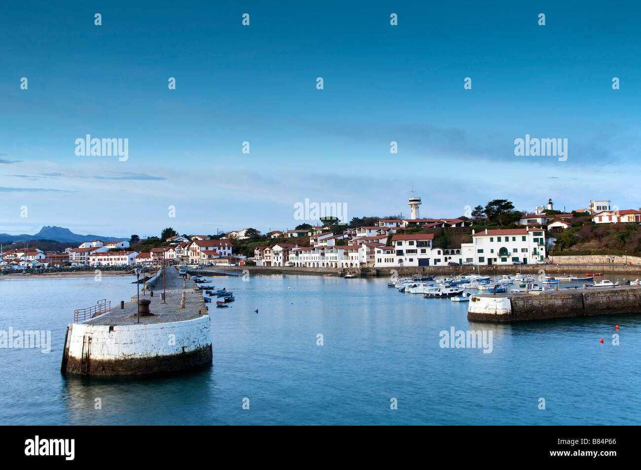 Porto di Socoa Pays Basque Francia Foto Stock