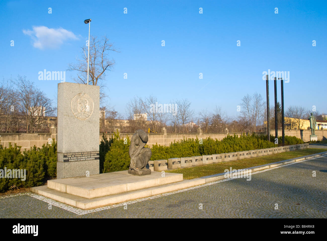 La scultura al monumento per 436 soldati sovietici che morirono nella insurrezione di Praga nel quartiere di Zizkov a Praga Repubblica Ceca Europa Foto Stock