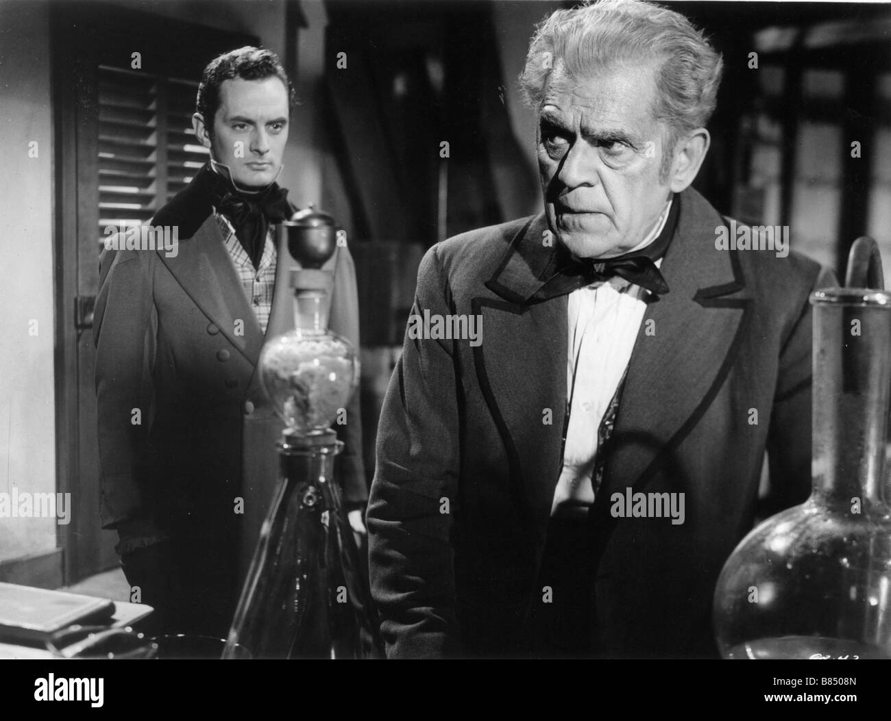 Corridoi di corridoi di sangue di sangue Anno 1958 - REGNO UNITO Francesco Matthews, Boris Karloff Direttore : Robert giorno Foto Stock