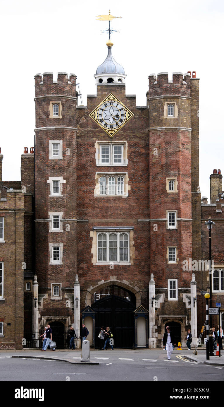 Il St James's Palace di Londra Foto Stock