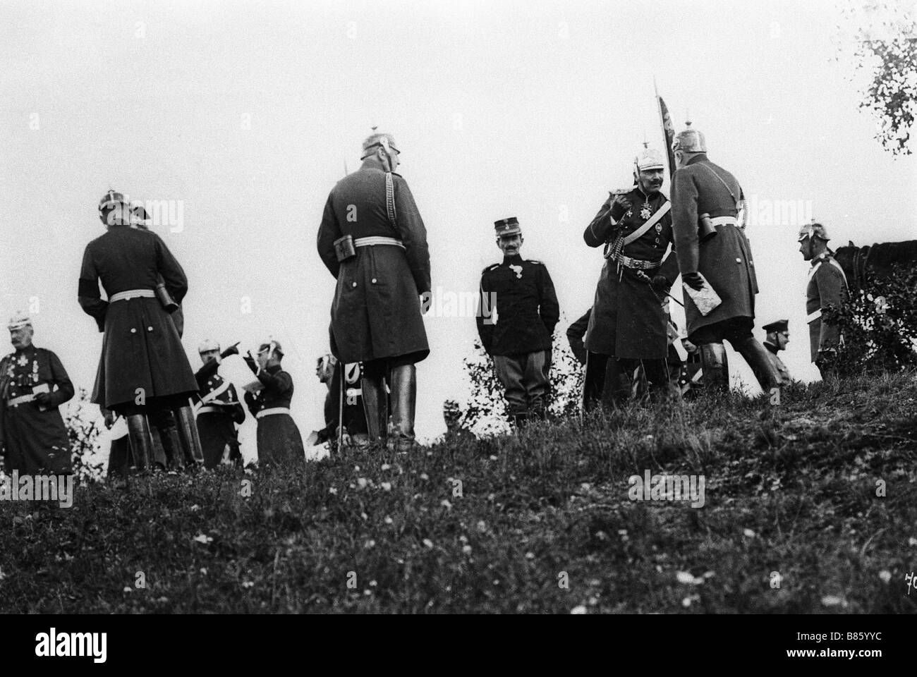 Guglielmo II durante le manovre militari nei pressi di Berlino Foto Stock