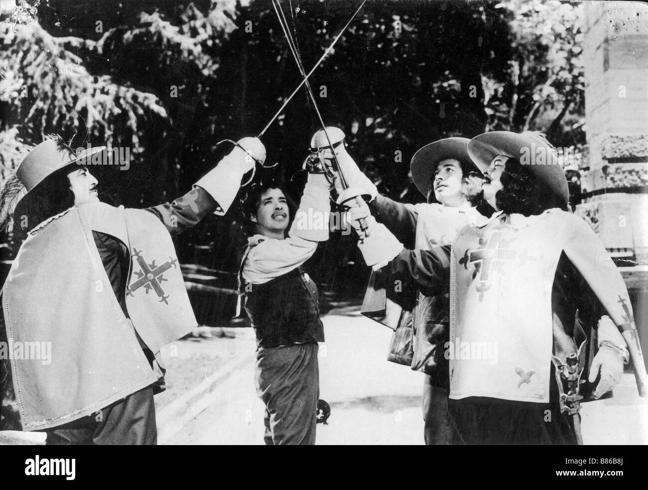 Los Tres Mosqueteros y Medio Anno: 1957 - Messico - Direttore: Gilberto Martínez Solares Foto Stock