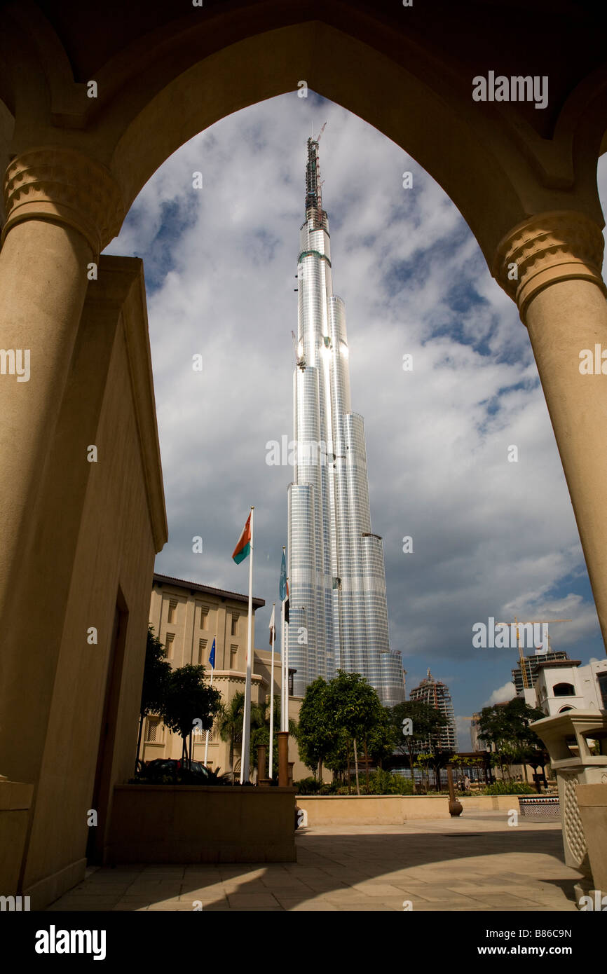 Il Burj Khalifa Dubai EMIRATI ARABI mondi edificio più alto Foto Stock