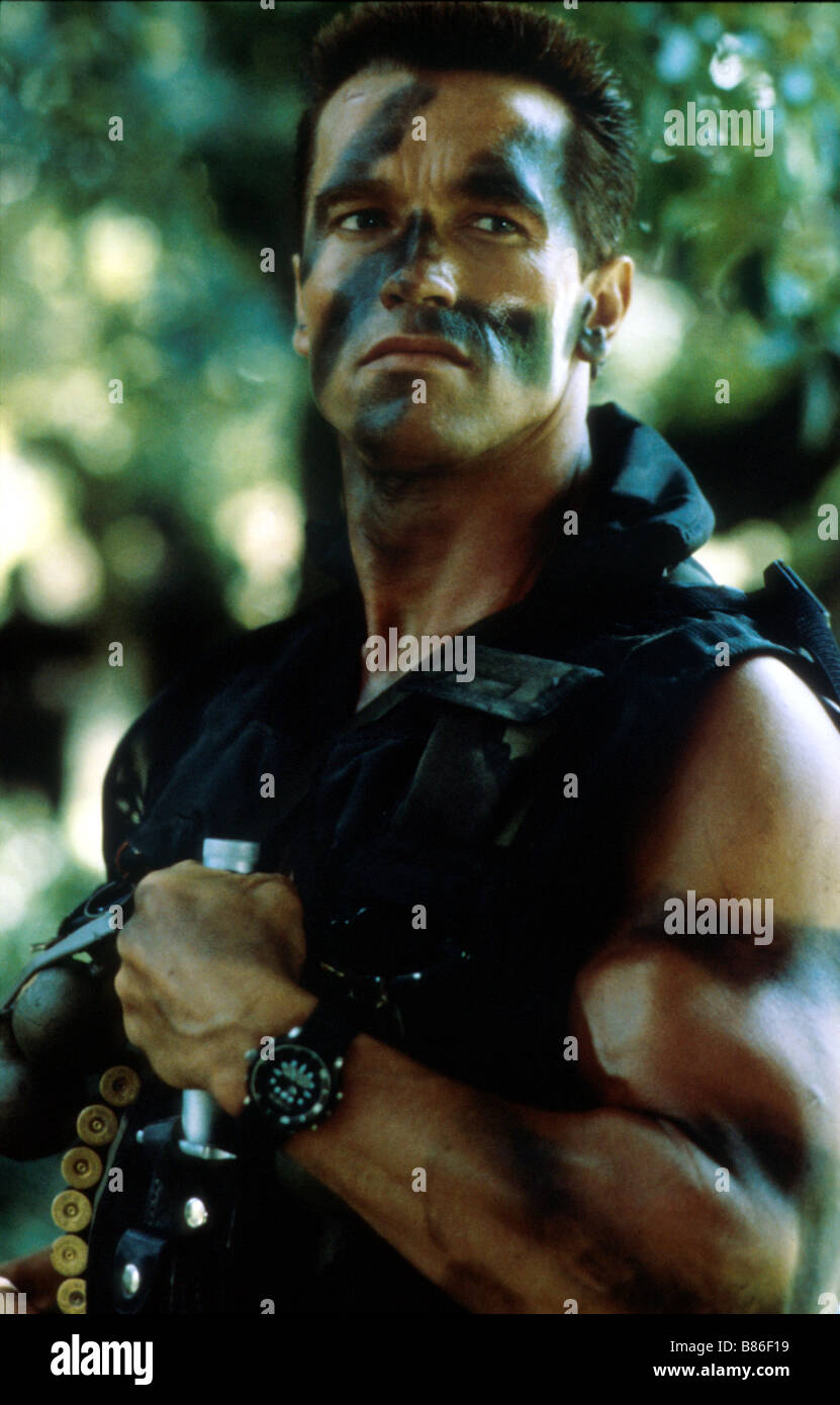 Commando Anno : 1985 - USA Arnold Schwarzenegger Direttore : Mark L. Lester  Foto stock - Alamy