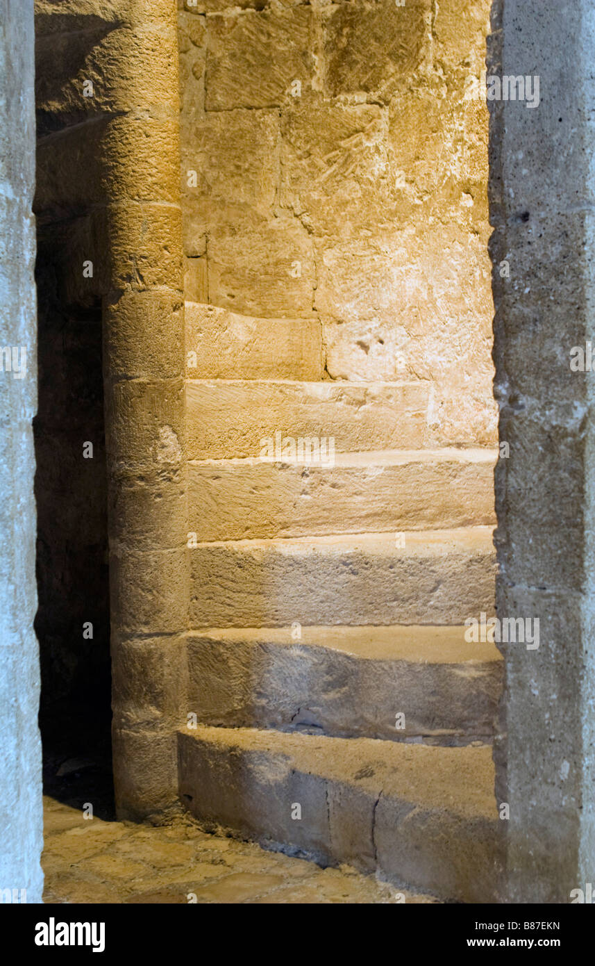 Camera interna scale del Castello di Kolossi a Cipro del Sud Foto Stock