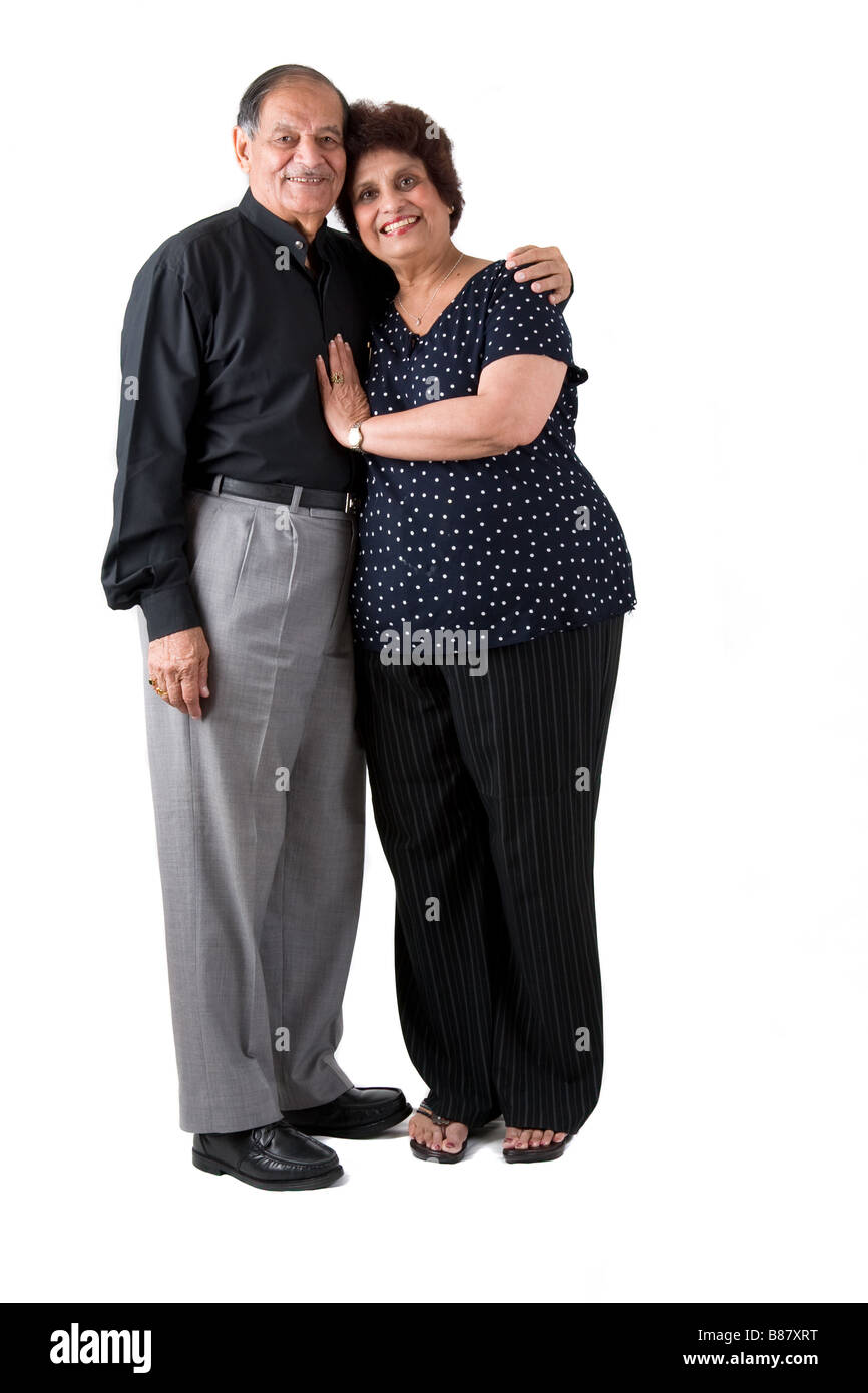 Ritratto di un felice anziani East Indian giovane Foto Stock