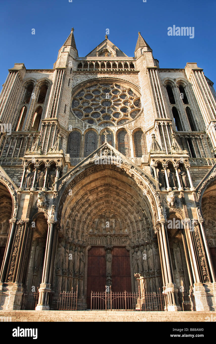 Portale sud della cattedrale di Notre Dame di Chartres Foto Stock