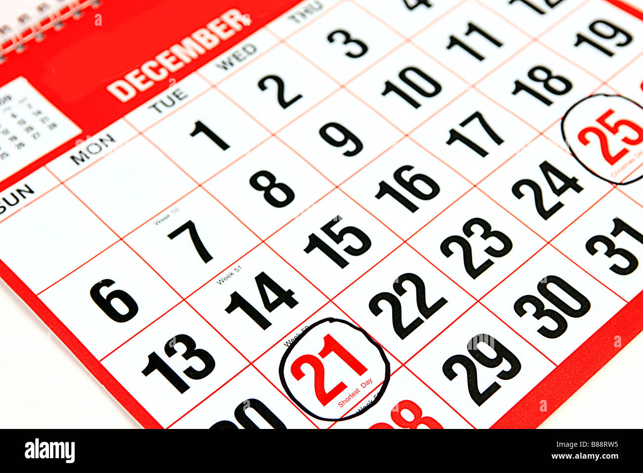 Calendario del mese di Dicembre con un anello nero intorno alla XXI Il giorno più corto Foto Stock