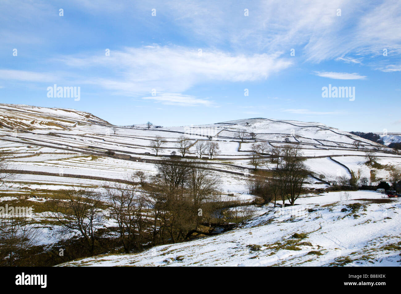 Campi invernali Malham Yorkshire Dales Inghilterra Foto Stock