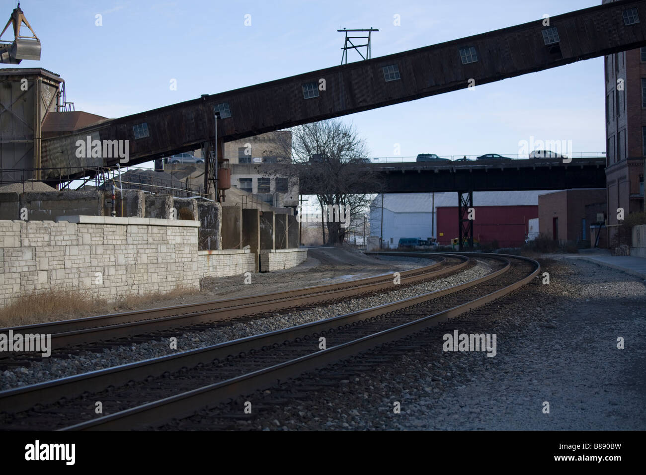 Linea ferroviaria e degli edifici adibiti a magazzino di Pittsburgh Foto Stock