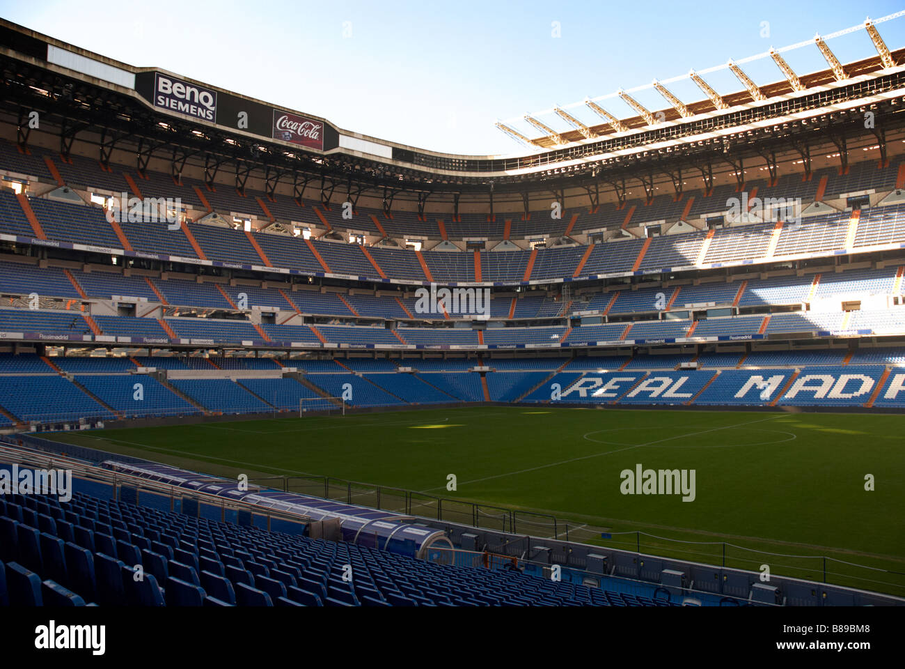 Il famoso stadio Santiago Bernabeu - casa del Real Madrid Foto Stock