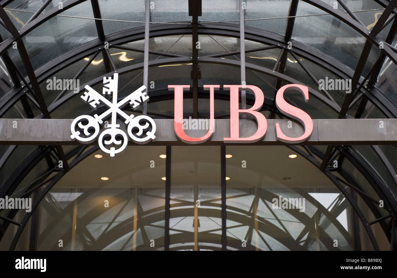 UBS Bank edificio ingresso e segno, 100 Liverpool Street, Londra Foto Stock