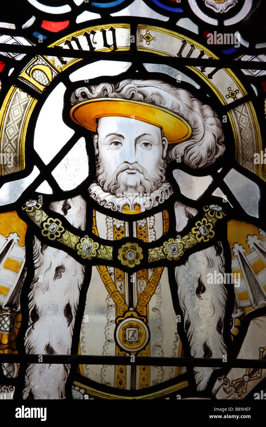 In prossimità della finestra di vetro colorato di Henry VIII, Cattedrale di Bristol, Bristol, Inghilterra Foto Stock