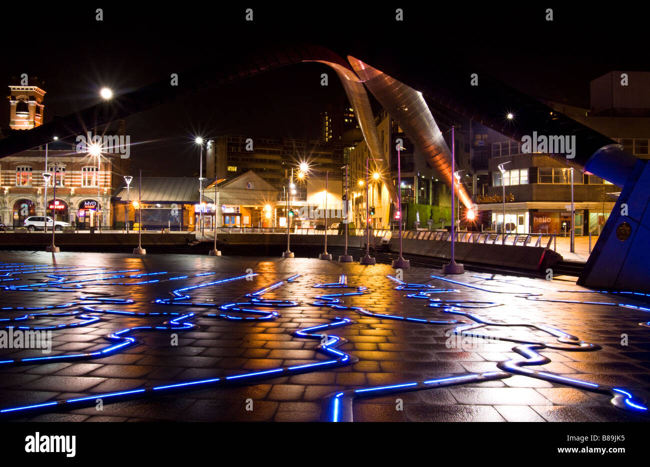 Coventry, il Whittle Arch, Millennium Square Foto Stock