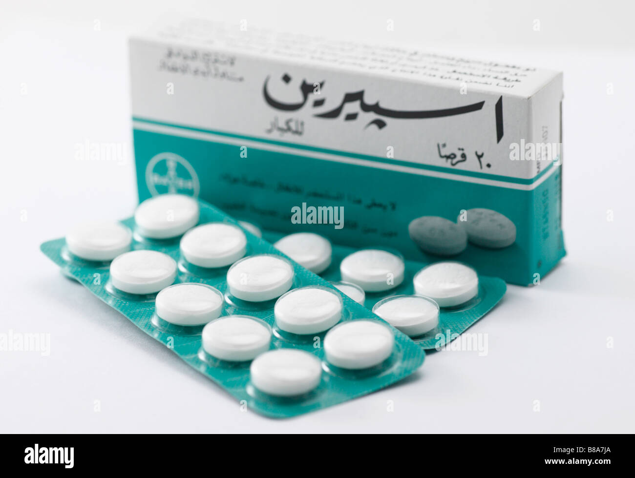 Bayer aspirina box con l'arabo writting Foto Stock