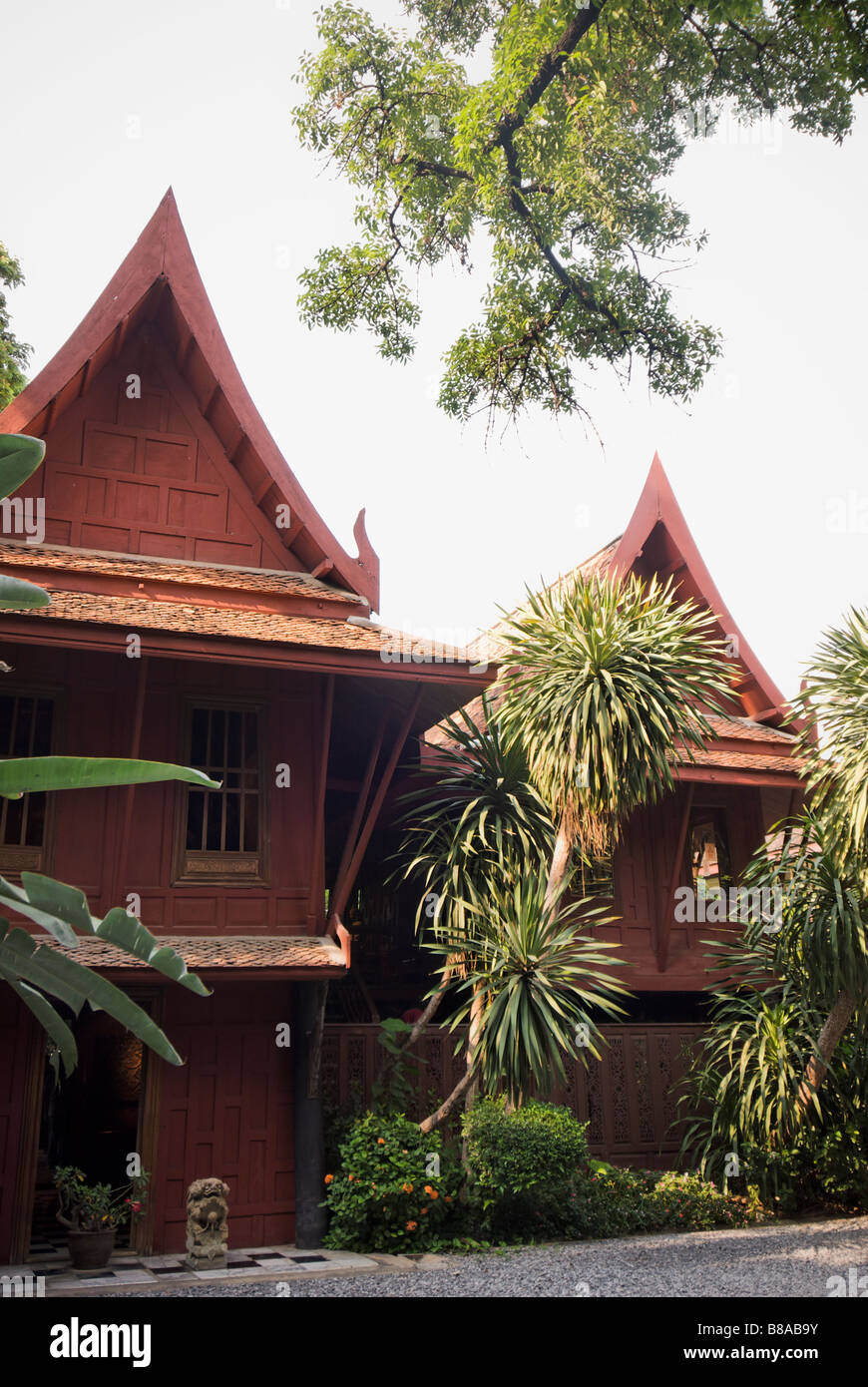 Tradizionali Case In Legno Teak Jim Thompson S House Museum Nel Centro Di Bangkok In Thailandia Foto Stock Alamy Tradizionali Case In Legno Teak Jim Thompson S House Museum Nel Centro Di Bangkok In Thailandia Foto Stock Alamy
