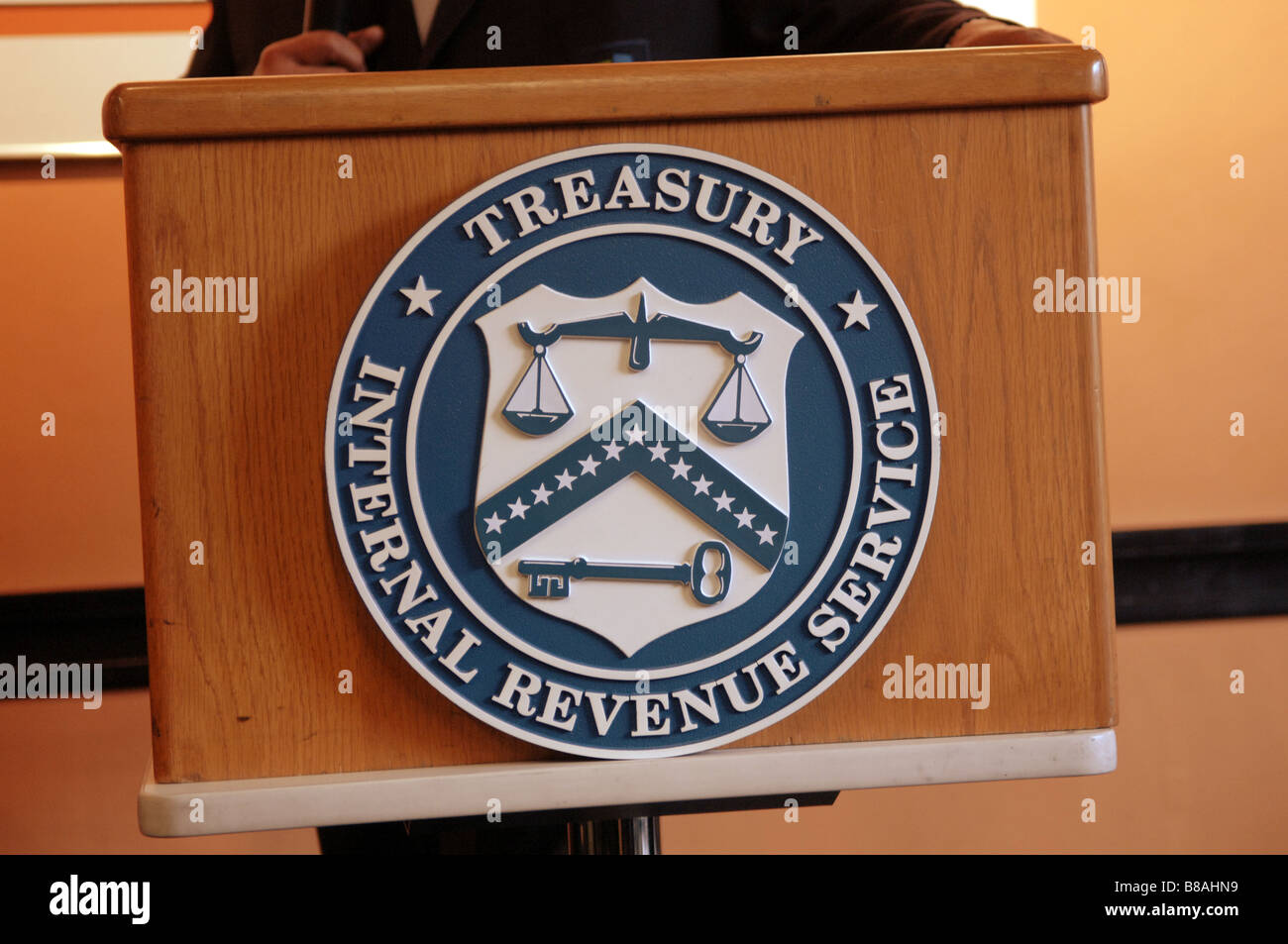 Guarnizione di tenuta dell'Internal Revenue Service su Venerdì 30 Gennaio 2009 Frances M Roberts Foto Stock