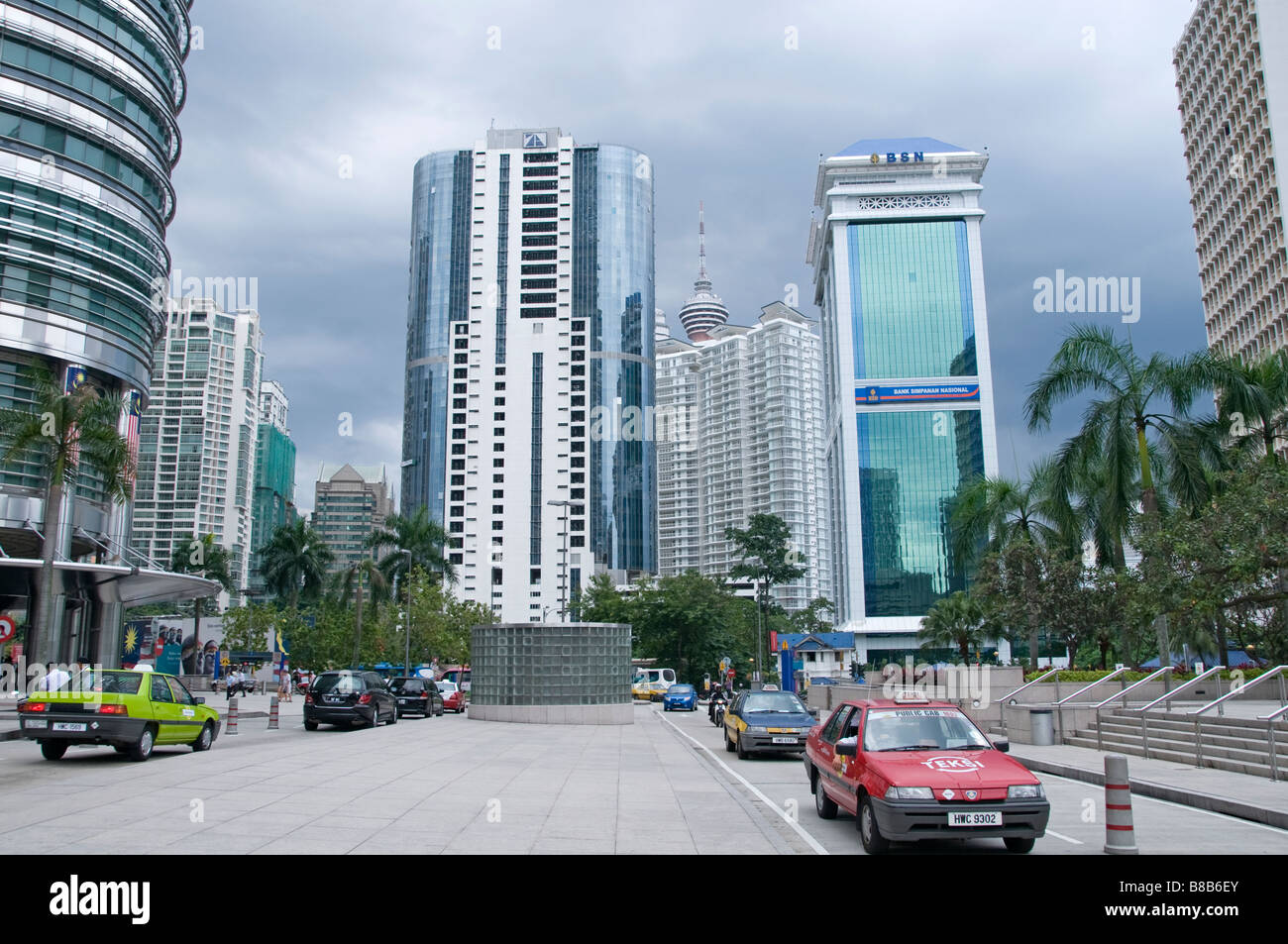 Kuala Lumpur City Centre KLCC Jalam Ampang dintorni dintorni ambiente Petronas Twin Towers Foto Stock
