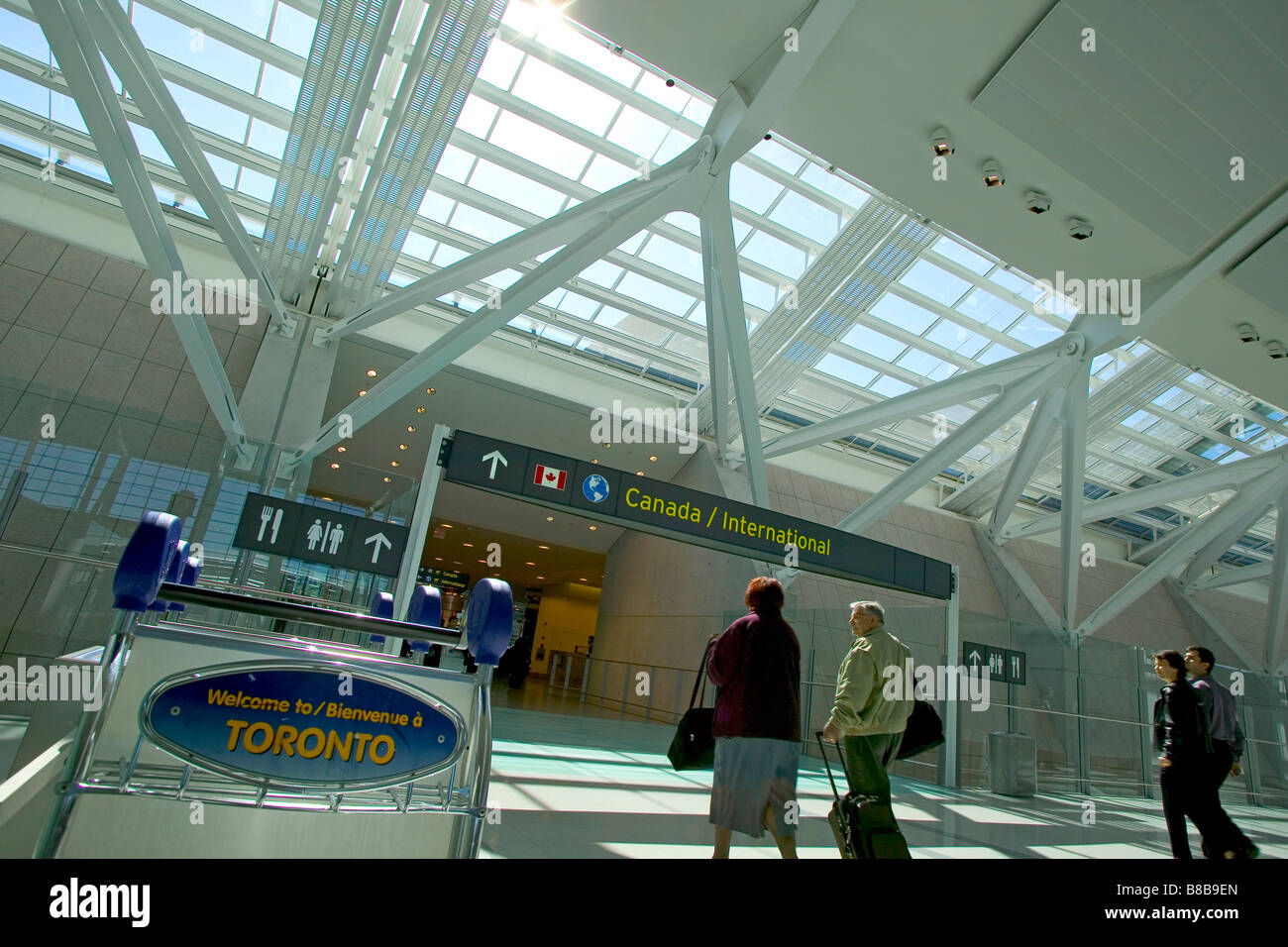 Il terminale 1 all'Aeroporto Internazionale Pearson di Toronto, Ontario Foto Stock