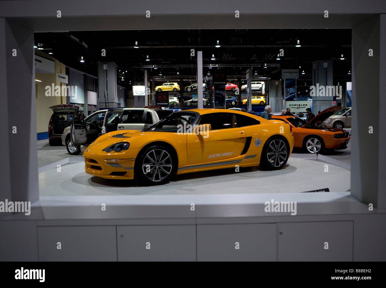4 febbraio 2009 Washington D C Il circuito di Dodge veicolo tutto elettrico sul display al Washington Auto Show Foto Stock