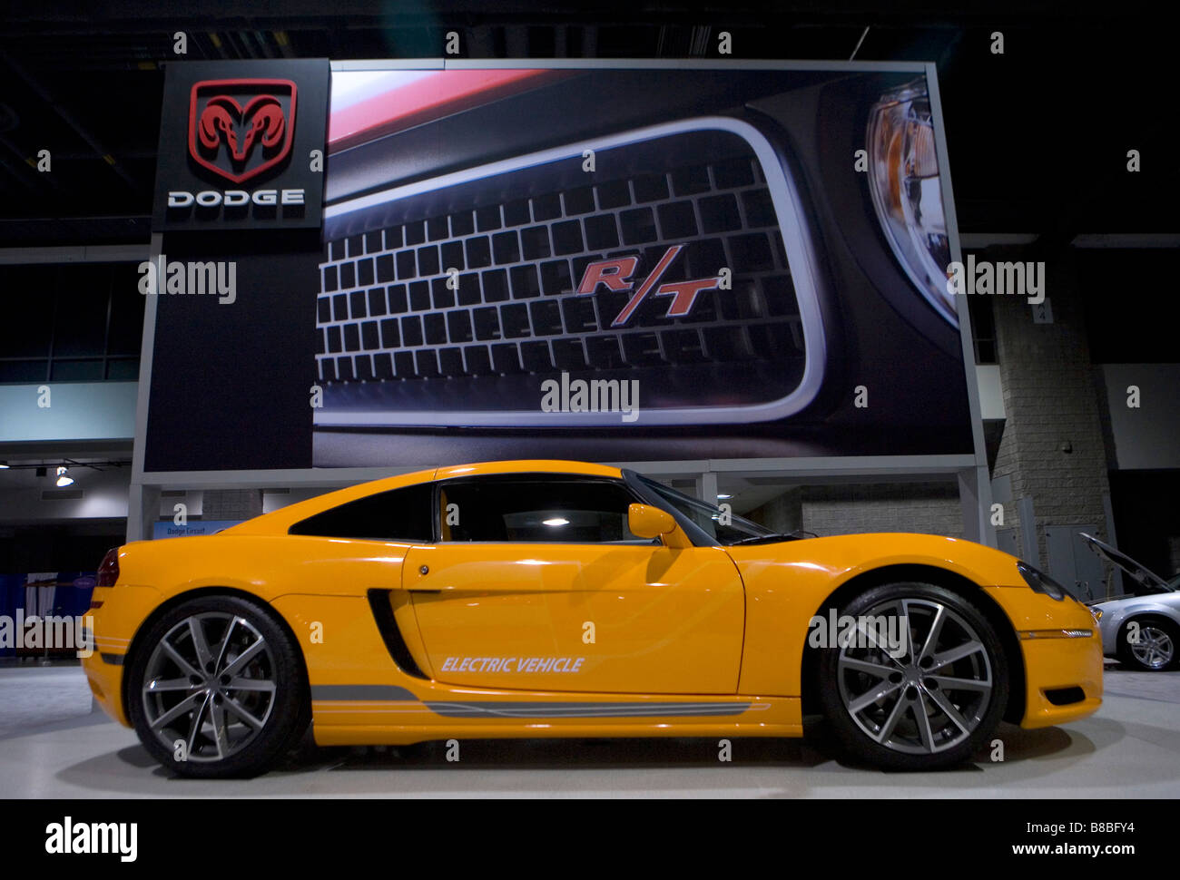 4 febbraio 2009 Washington D C Il circuito di Dodge veicolo tutto elettrico sul display al Washington Auto Show Foto Stock