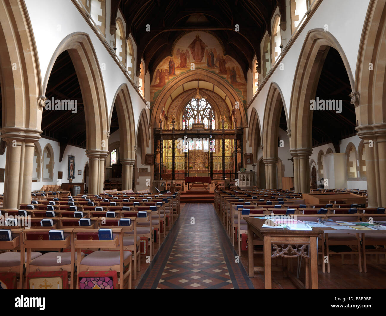 Interno Chiesa di Cristo Epsom Surrey Foto Stock