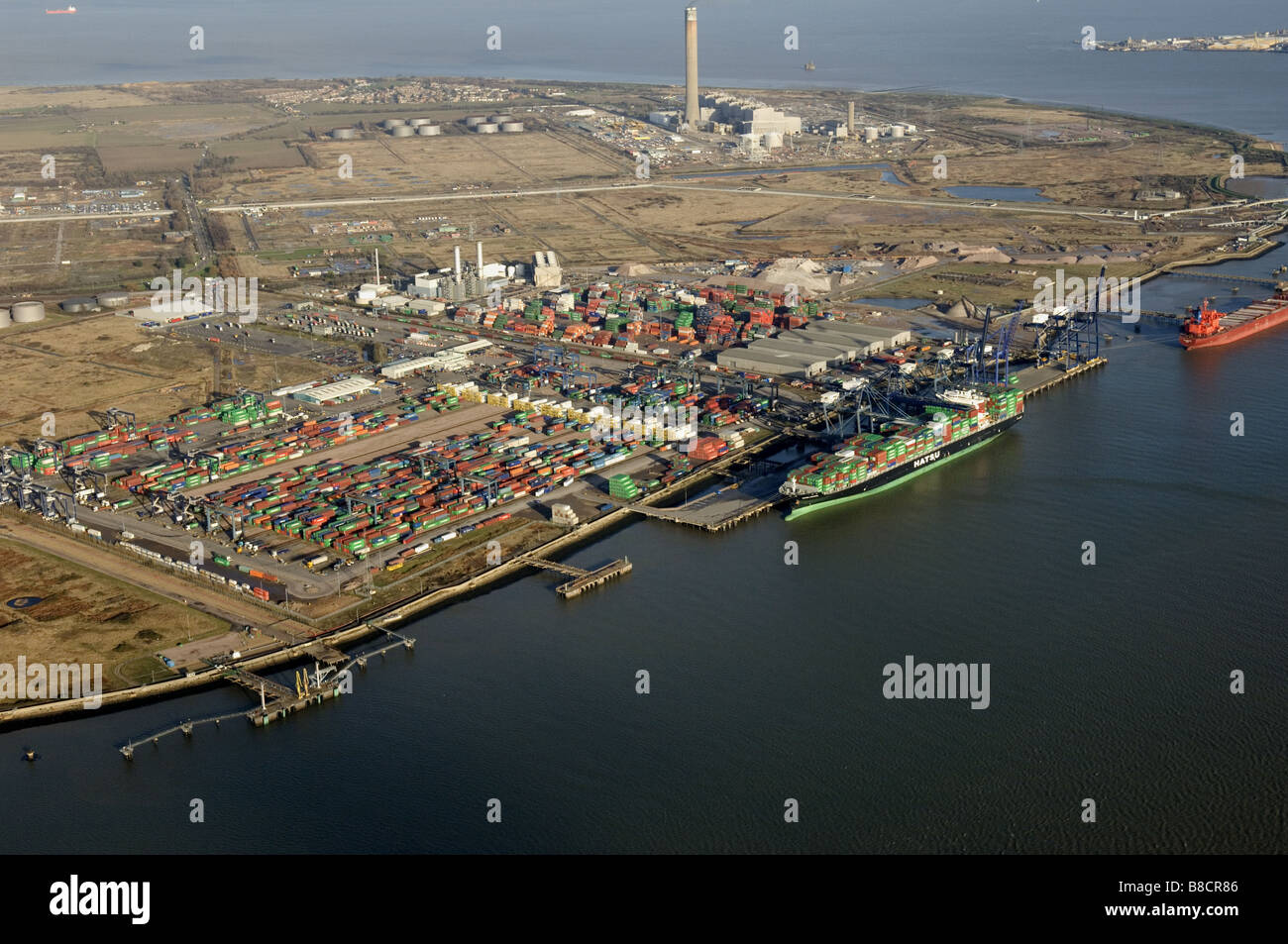 Il porto di Thamesport UK visto dall'aria Foto Stock