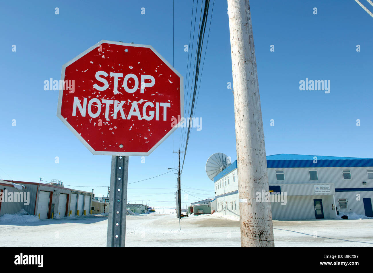 Il segnale di arresto, Cambridge Bay, Nunavut Foto Stock