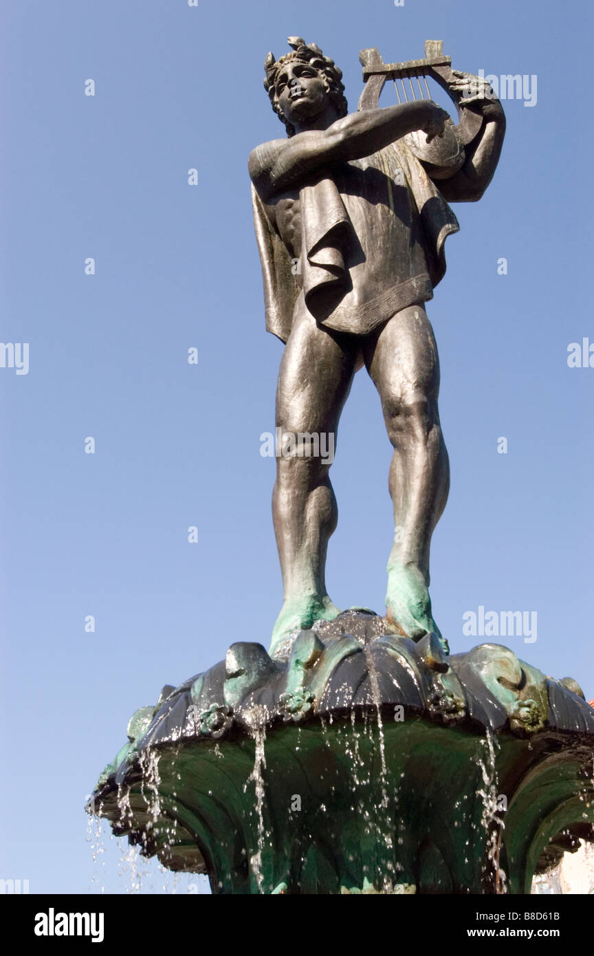 Orpheus statua, Piazza del Mercato Vecchio, Poznan, Polonia Foto Stock