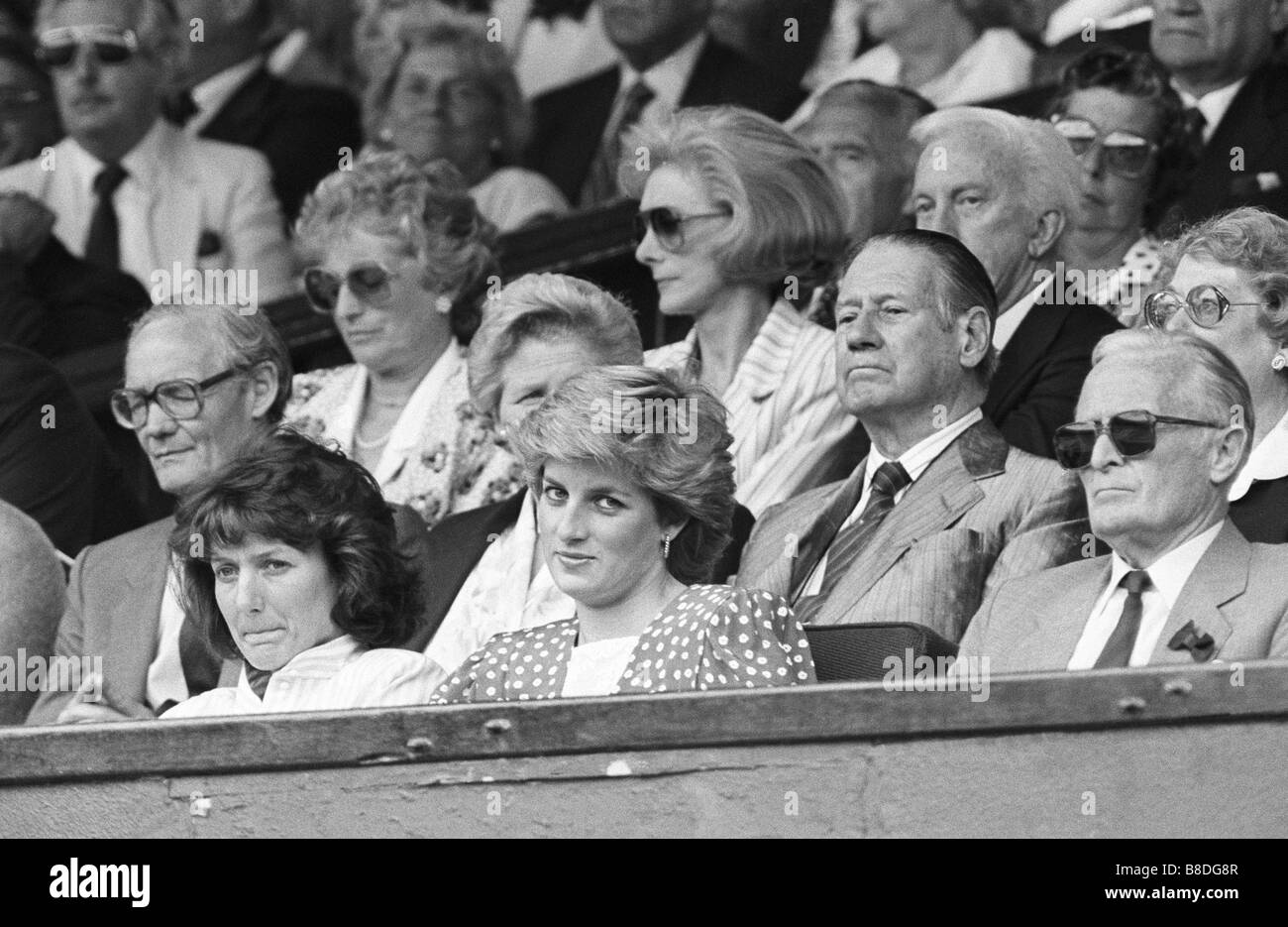 Diana Princess of Wales nella Royal Box al Wimbledon Tennis Championships 1986 foto di David Bagnall. Principessa Diana 1980s Spencer Foto Stock