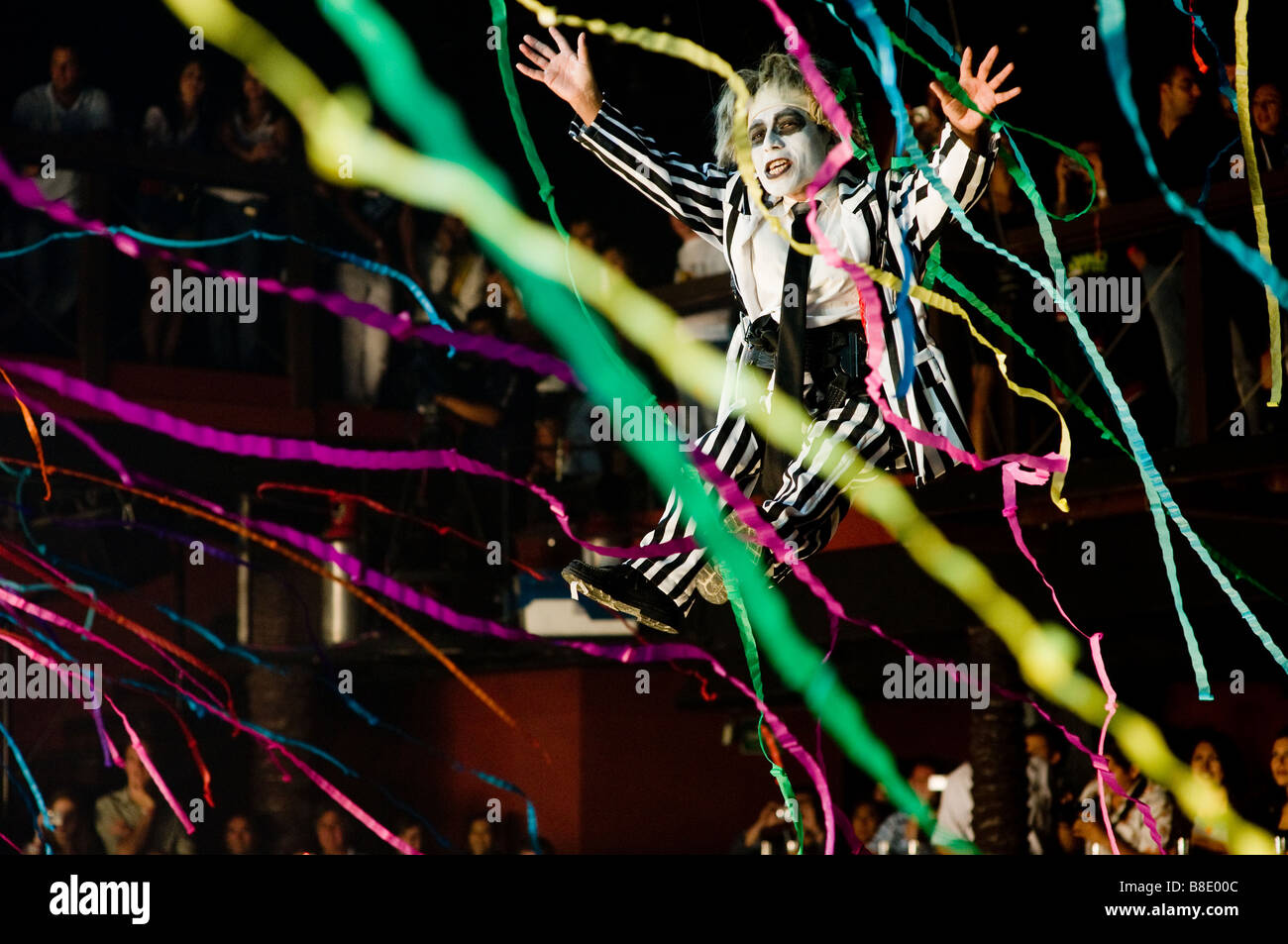 Beetlejuice impersonator Coco Bongo night club Playa del Carmen e Cancun  Messico Foto stock - Alamy