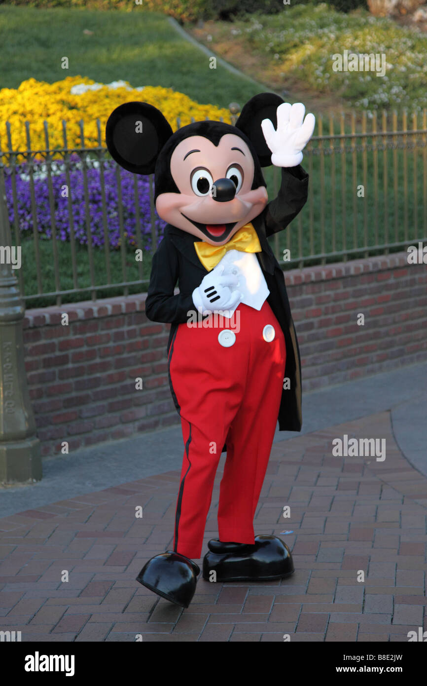 Mickey Mouse sventolando Disneyland California Foto Stock