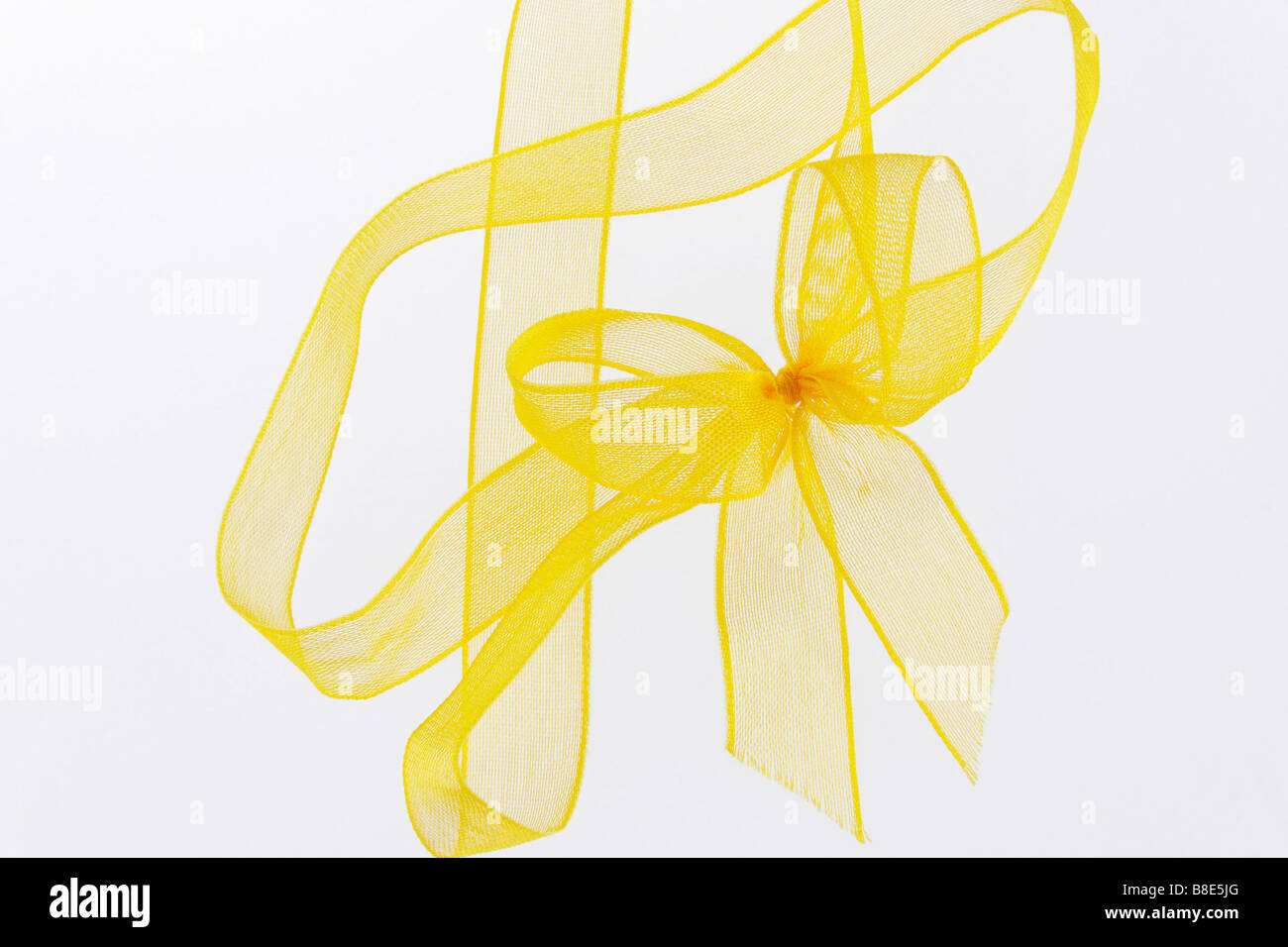 Immagine di fascetta di nastro giallo e la prua Foto Stock