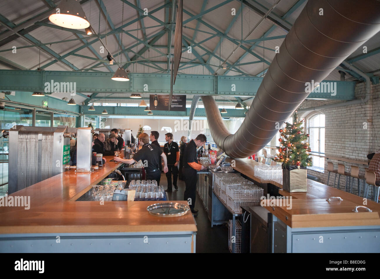 Bar presso il Magazzino Guinness Brewery in Dublino Irlanda Foto Stock