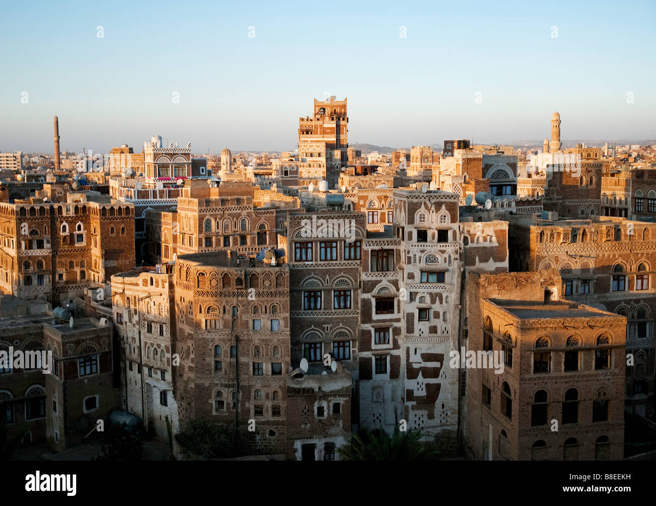 Sanaa old town city view yemen architettura tradizionale Foto Stock