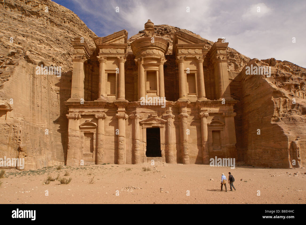 Il monastero (Al-Deir) di Petra, Giordania Foto Stock