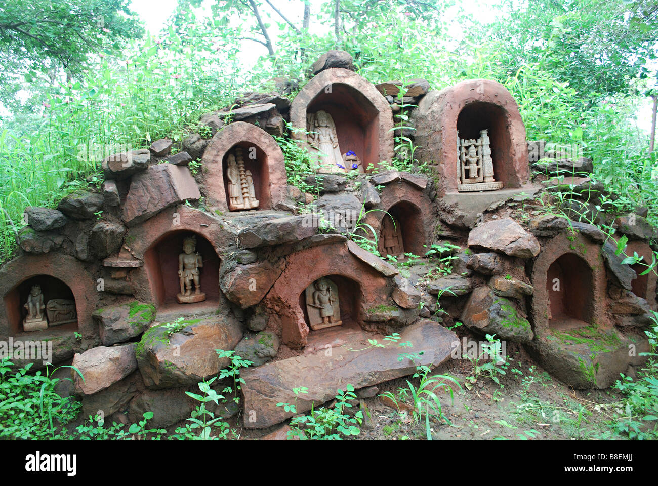 Struttura di terracotta a Manav Sangrahalaya, Bhopal, Madhya Pradesh, India. Foto Stock