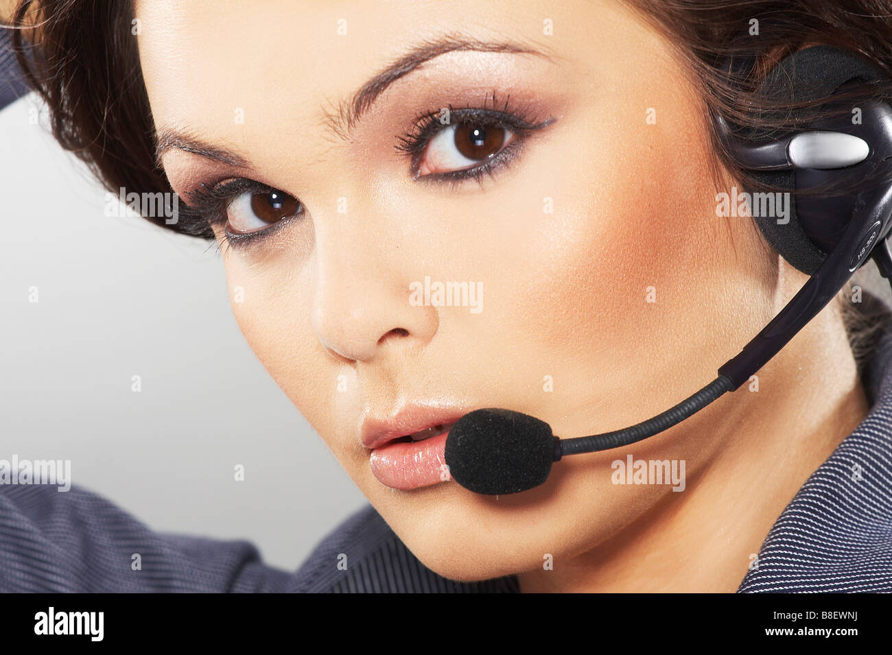 Nizza operatore hotline con cuffia Foto Stock