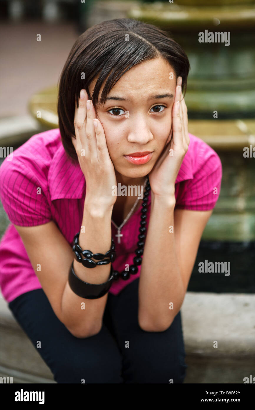 Ragazza preoccupata Foto Stock